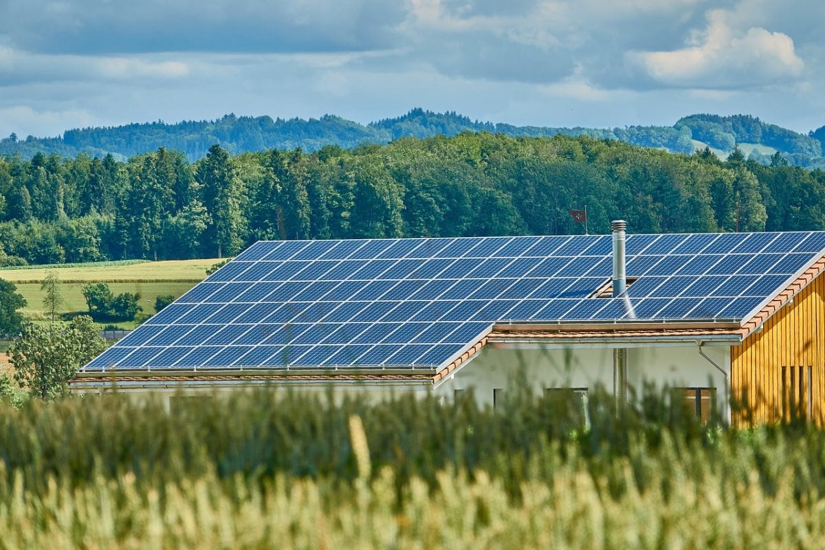Hệ thống điện năng lượng mặt trời độc lập (Off-Grid) là gì? - VENERGY